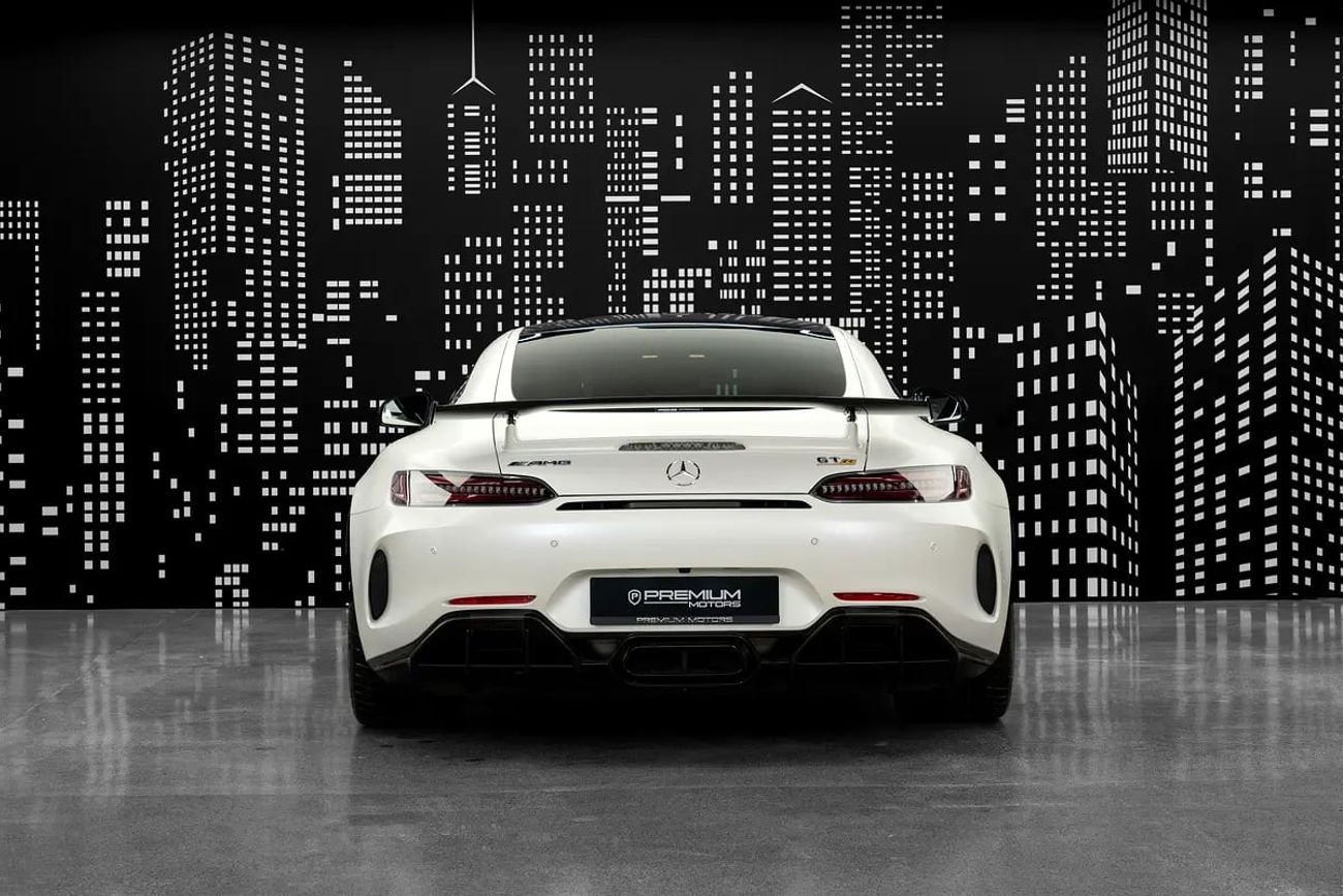 Mercedes-Benz AMG GTR