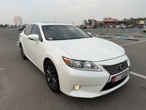 لكزس ES300h Hybrid 2.5L