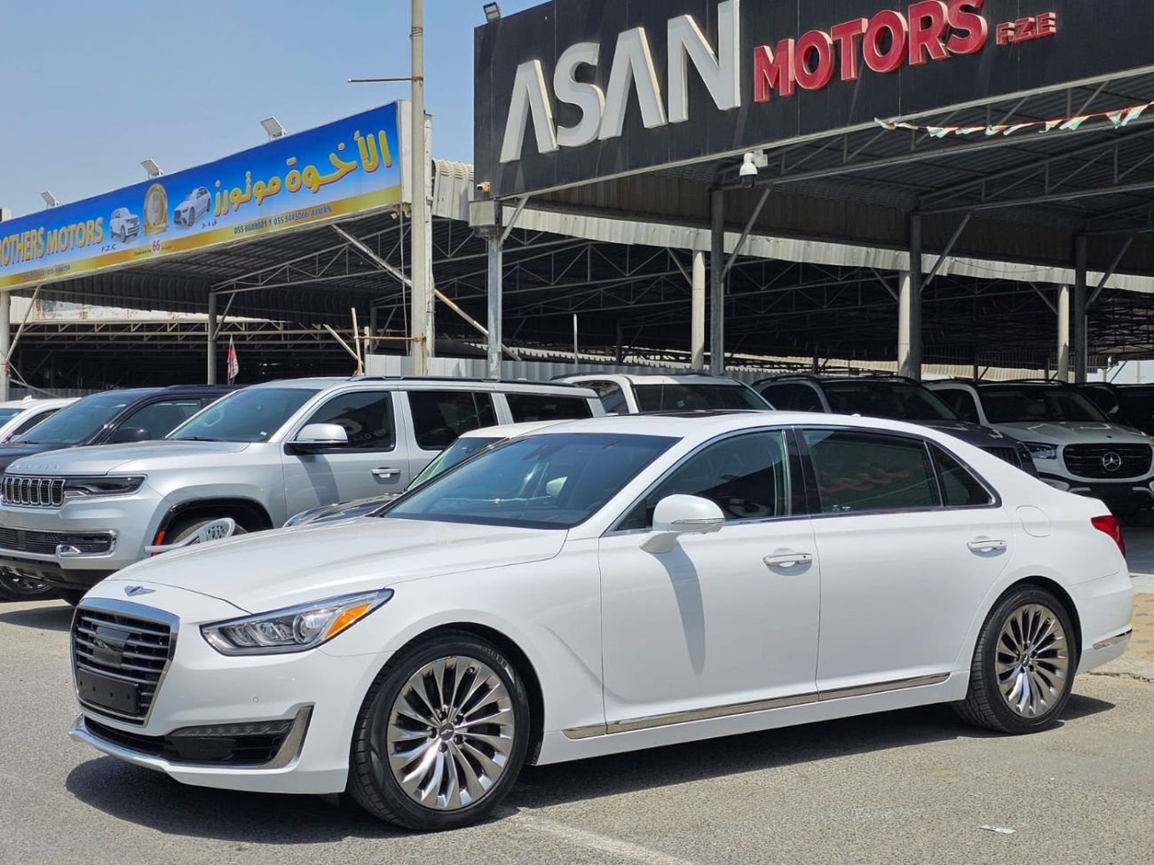 جينيسس G90 Royal 5.0L (410 HP)