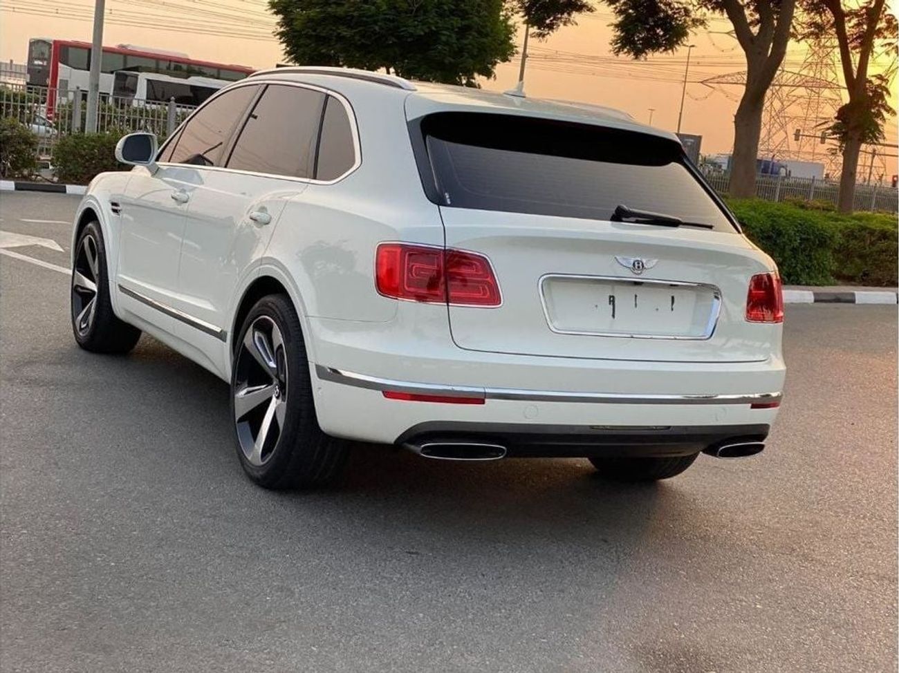 Bentley Bentayga Std GCC SPEC NEAT AND CLEAN