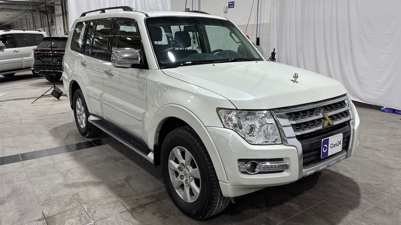 ميتسوبيشي باجيرو GLS MIDLINE 2022 GLS MID | AED 1050/Month | 0 DP | 30 Day Return | Warranty | Service History