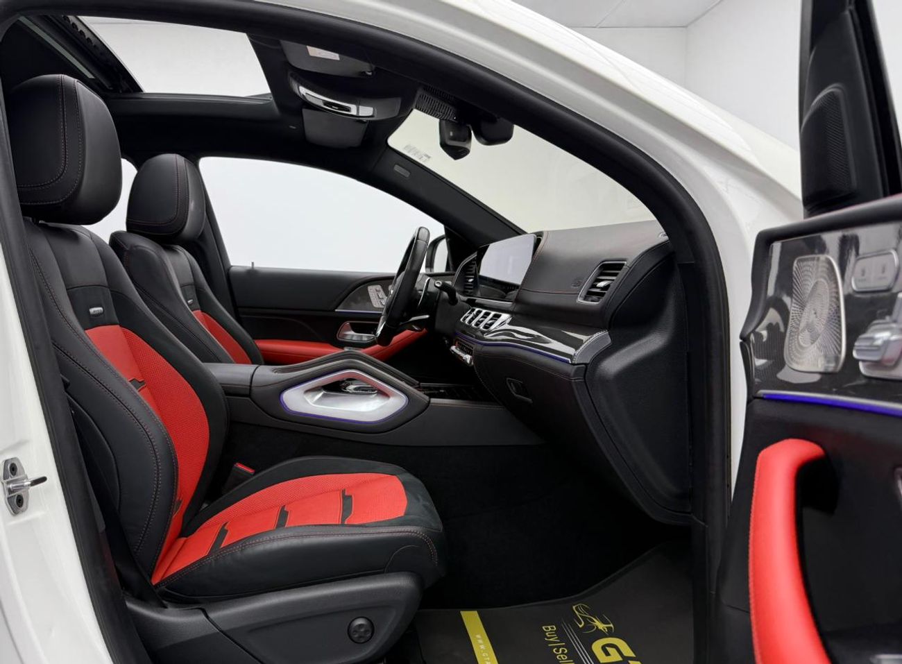 مرسيدس بنز GLE 53 AMG كوبيه 4MATIC+ 2022 Mercedes Benz GLE53 Coupe AMG 4MATIC+, 2027 MB Warranty + Service Pack, Fully Loaded, G