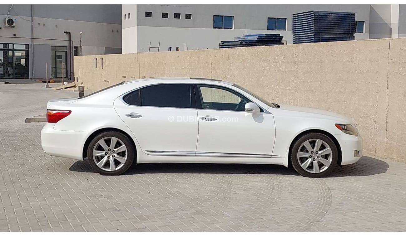 Lexus LS 600 Hybrid 2012 | Partial Service History | GCC