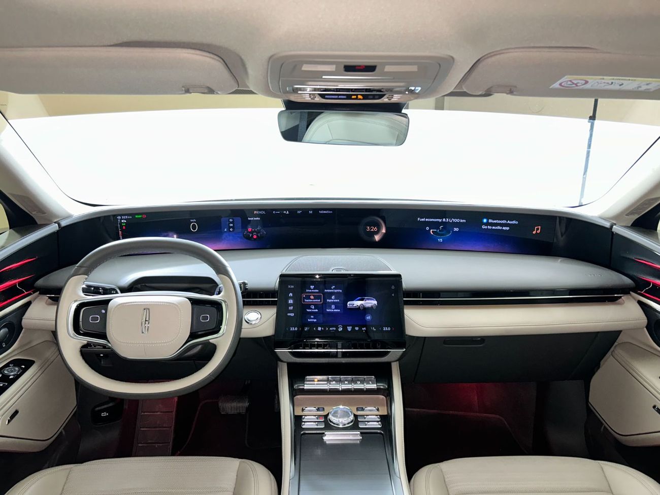 لينكولن ناوتيلوس PRESIDENTIAL /NAU425H / AL TAYER MOTORS AL QOUZ SHOWROOM