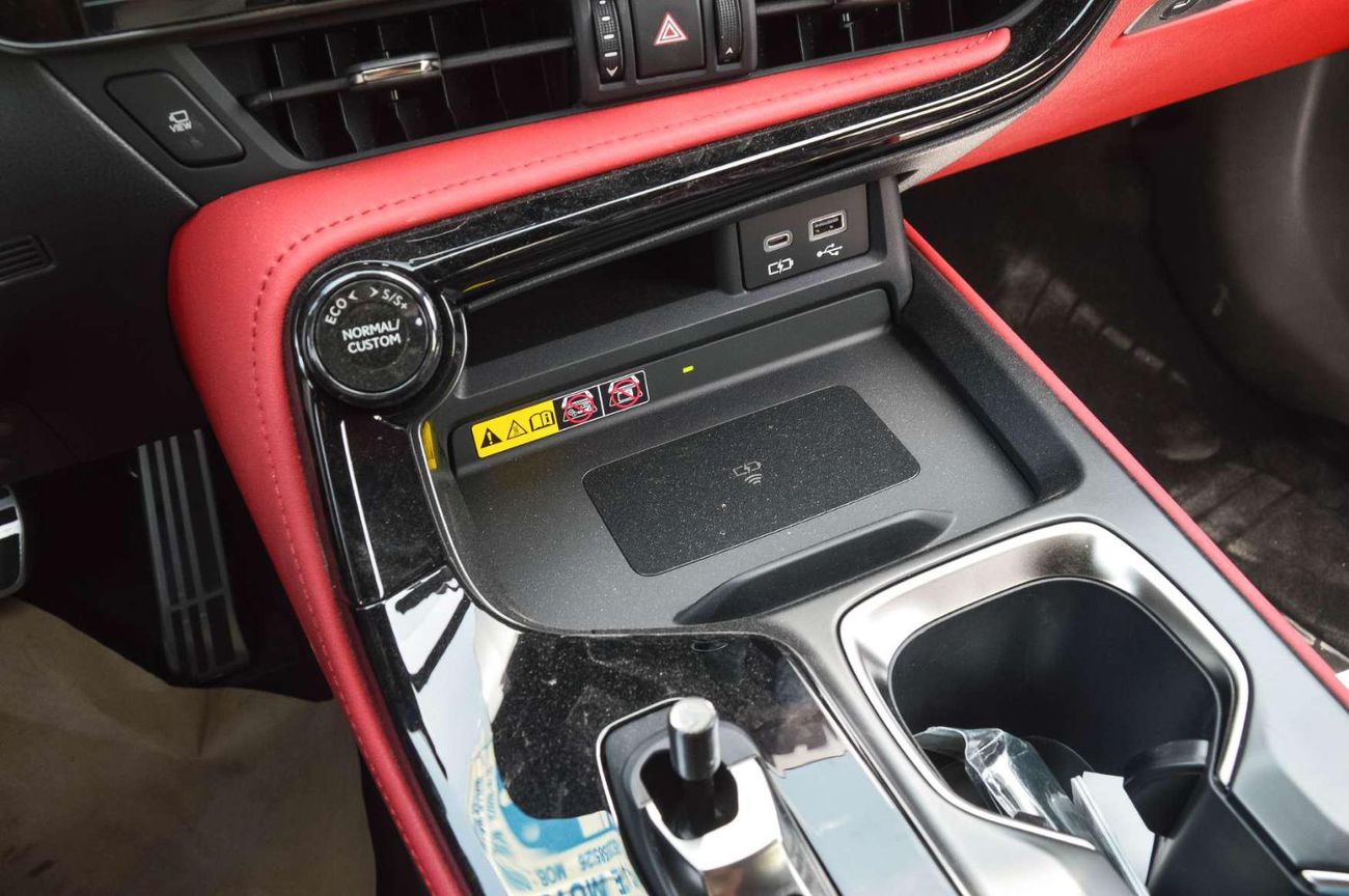 لكزس NX350 F Sport 2.4L LEXUS NX350 F-SPORTS 2.4L AWD SUV 2024