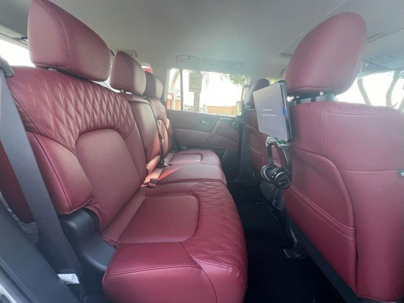 Nissan Patrol V8 PLATINUM 2024 0KM (Export)