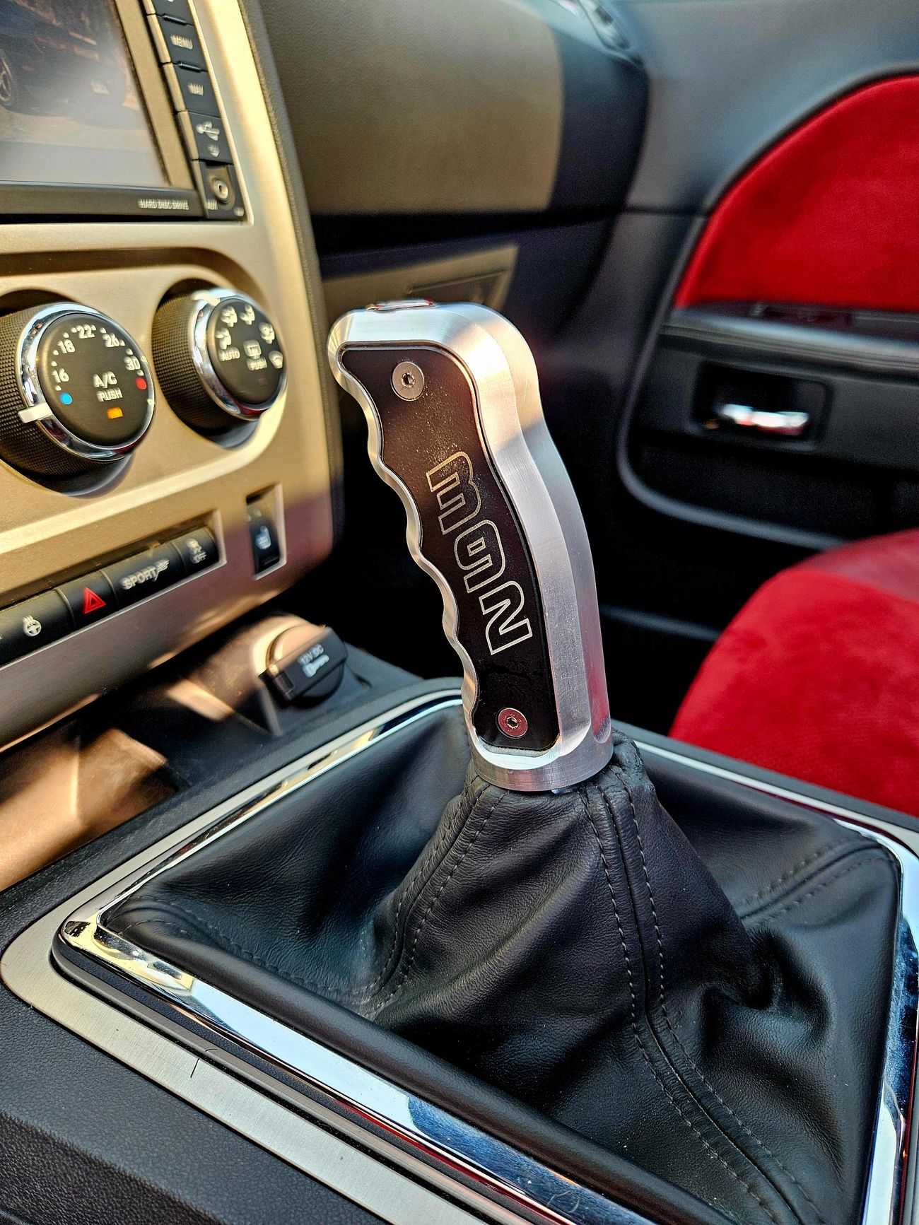 Dodge Challenger Manual SRT8 Core 6.4L