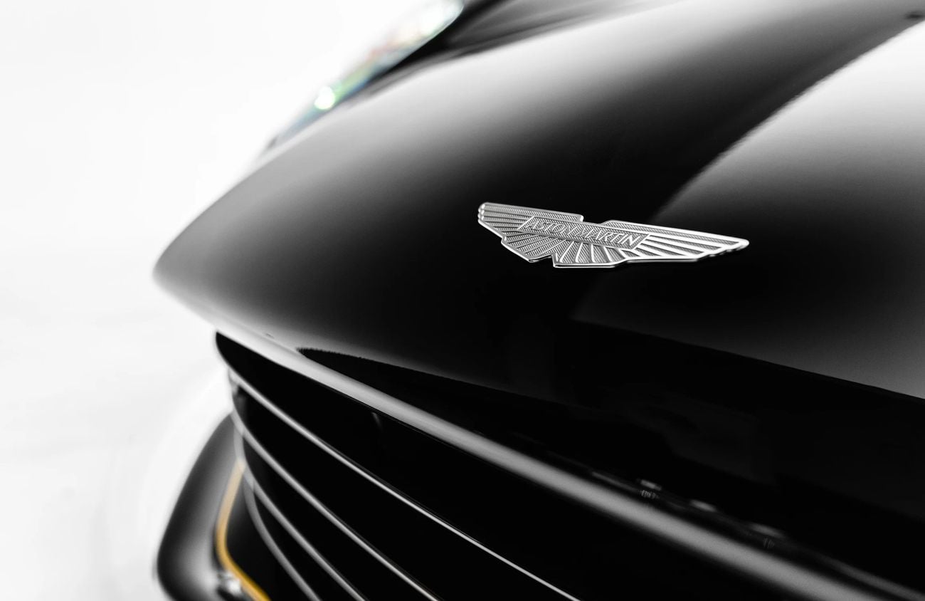 Aston Martin Valhalla 4.0L V8 Twin-Turbo Engine + eMotors