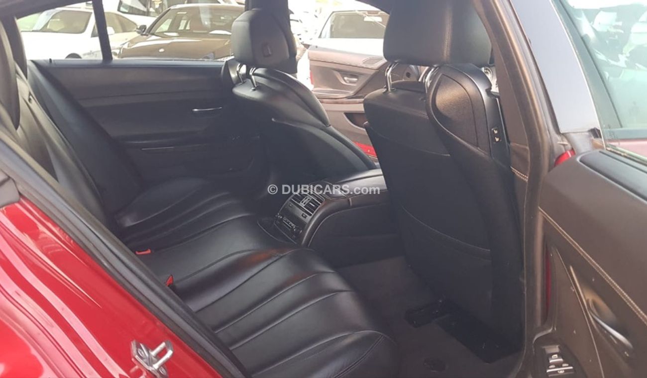 BMW 640i Bmw 640 model 2013 GCC car prefect condition full option low mileage panoramic roof leather seats b