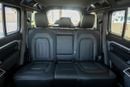 Land Rover Defender P400 110 X-Dynamic SE 3.0L (5 Seater)