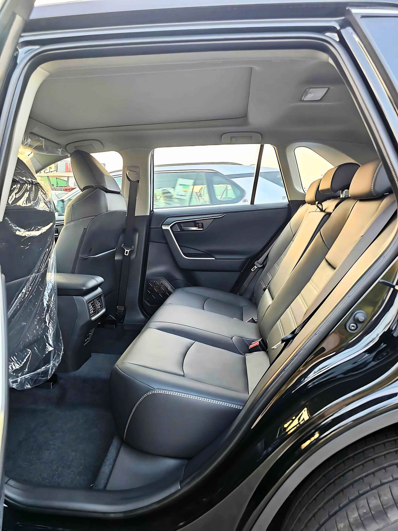 Toyota RAV4 STYLE PLUS /  2.0L Petrol / Panoramic Roof / FULL OPTION (CODE # 68056)