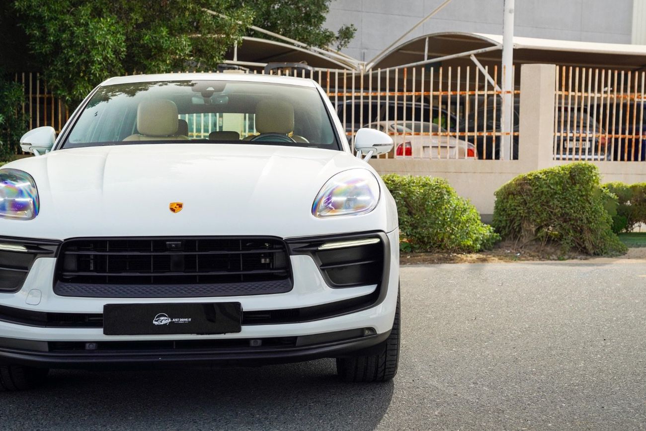 Porsche Macan Base