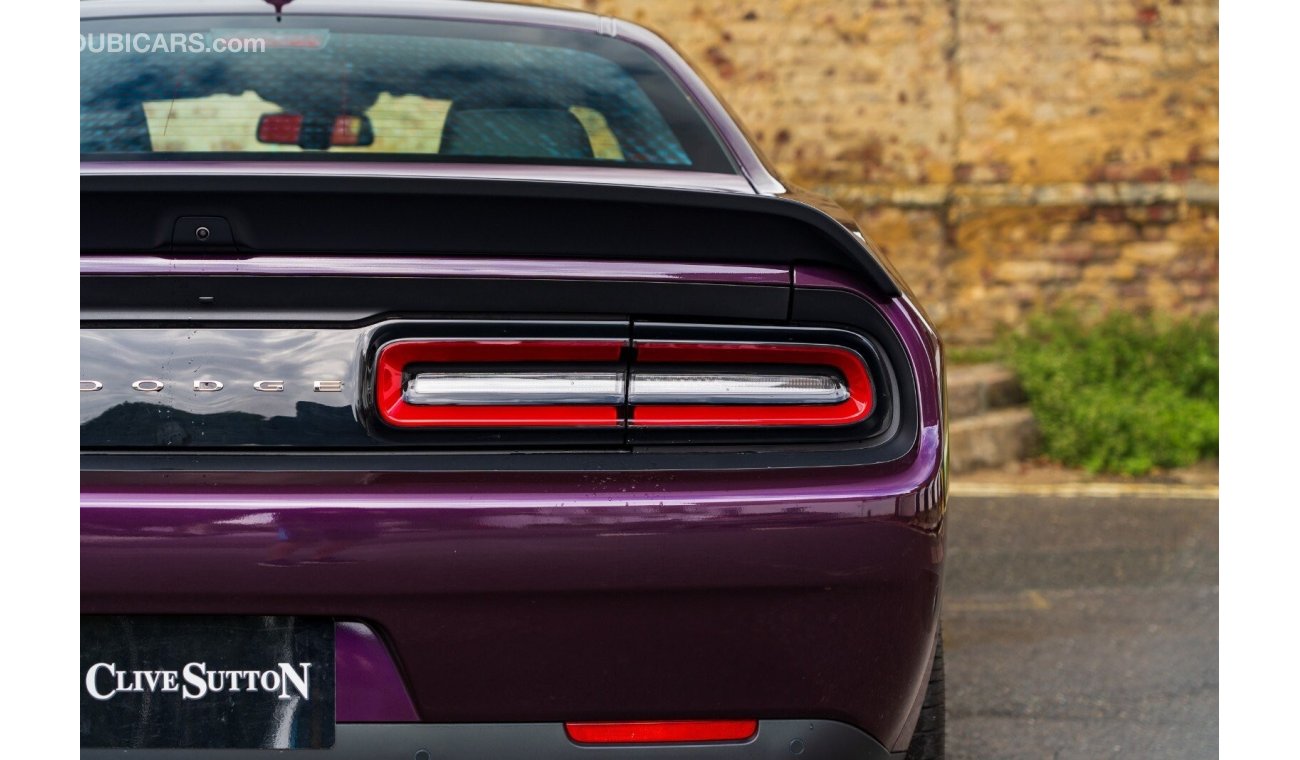 Dodge Challenger Scat Pack 392 Widebody 6.4 | This car is in London and can be shipped to anywhere in the world