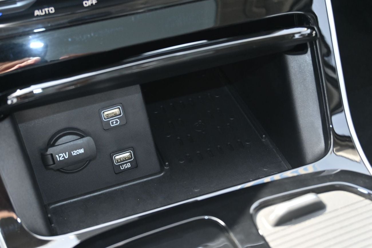 Kia K5 Kia K5 Premium 1.5L Turbo Petrol, Color White, Model 2025