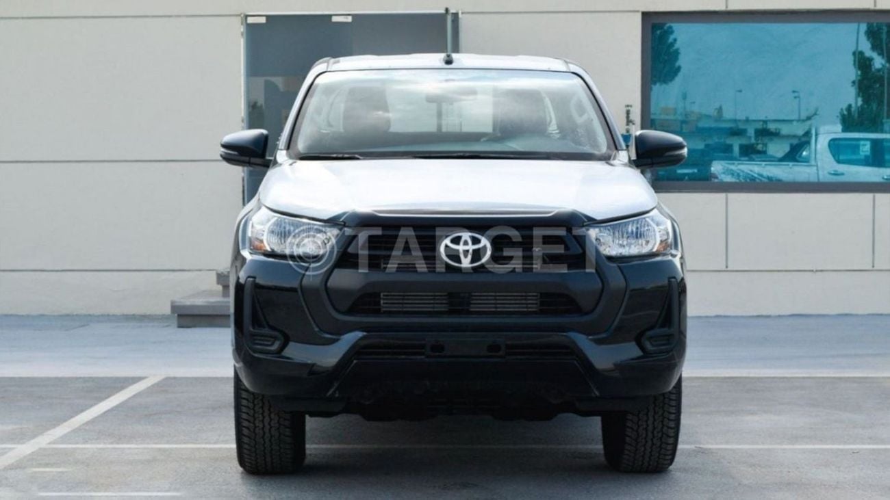 Toyota Hilux HILUX 2.4L MED OPTION