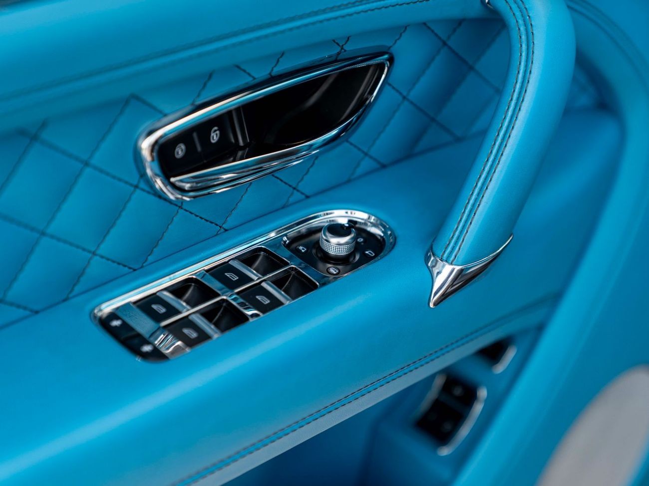 بنتلي بينتايجا Mulliner Edition