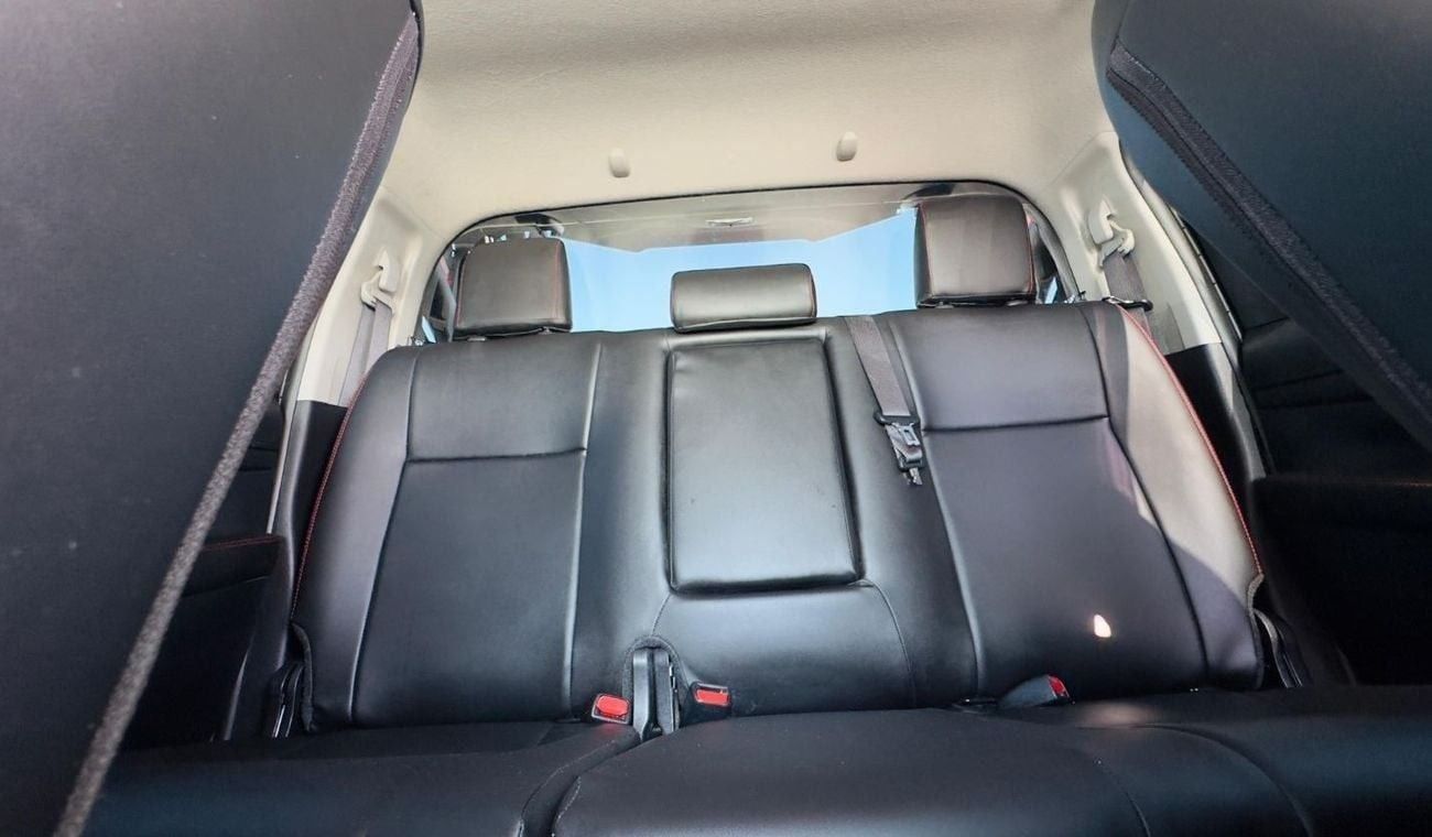 Toyota Hilux DOUBLE CABIN | GR SPORTS BODY KIT | RHD | 2.8L DIESEL ENGINE | (AT) | 2019 | ELECTRIC SEAT