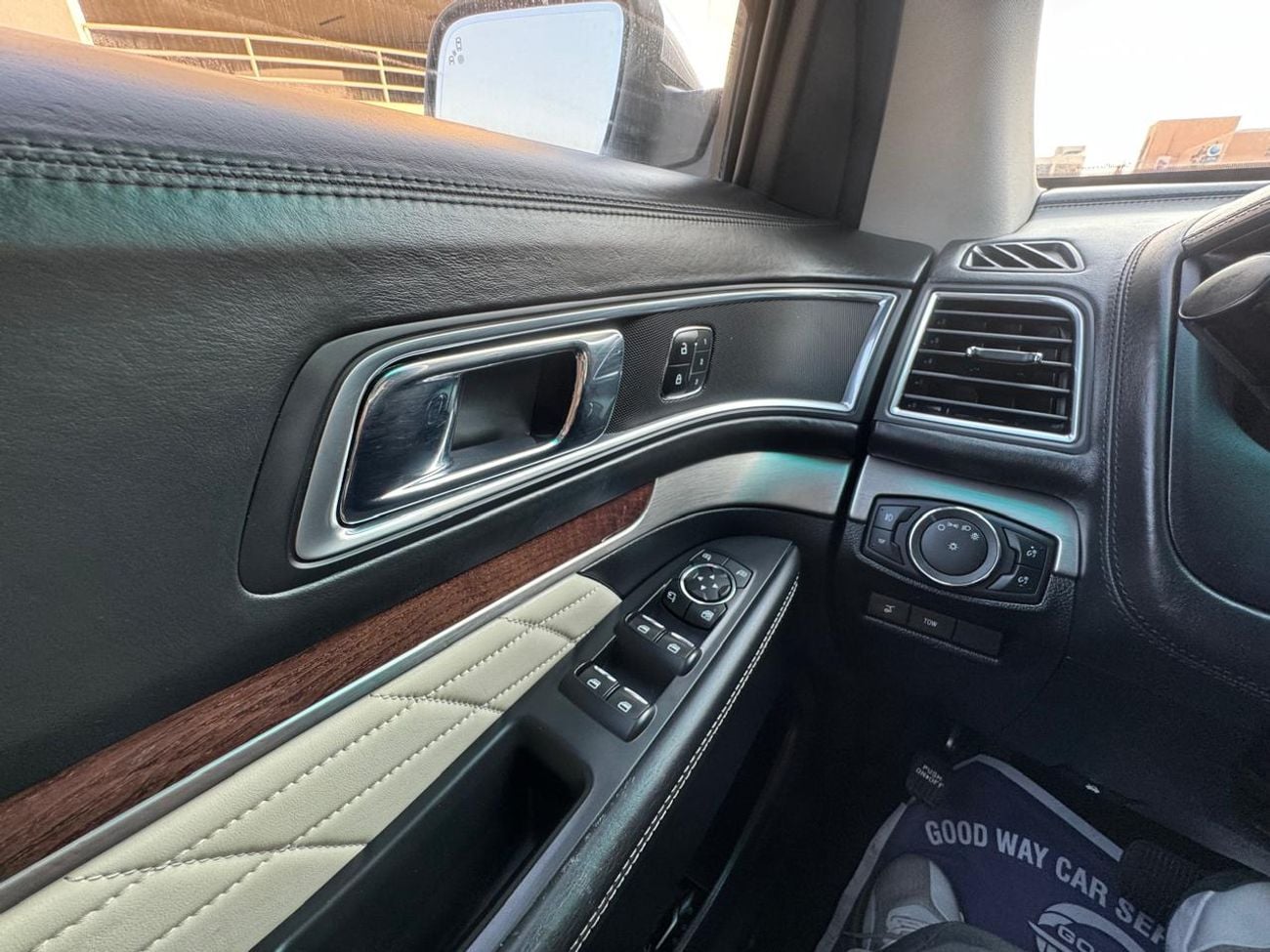 Ford Explorer LIMITED