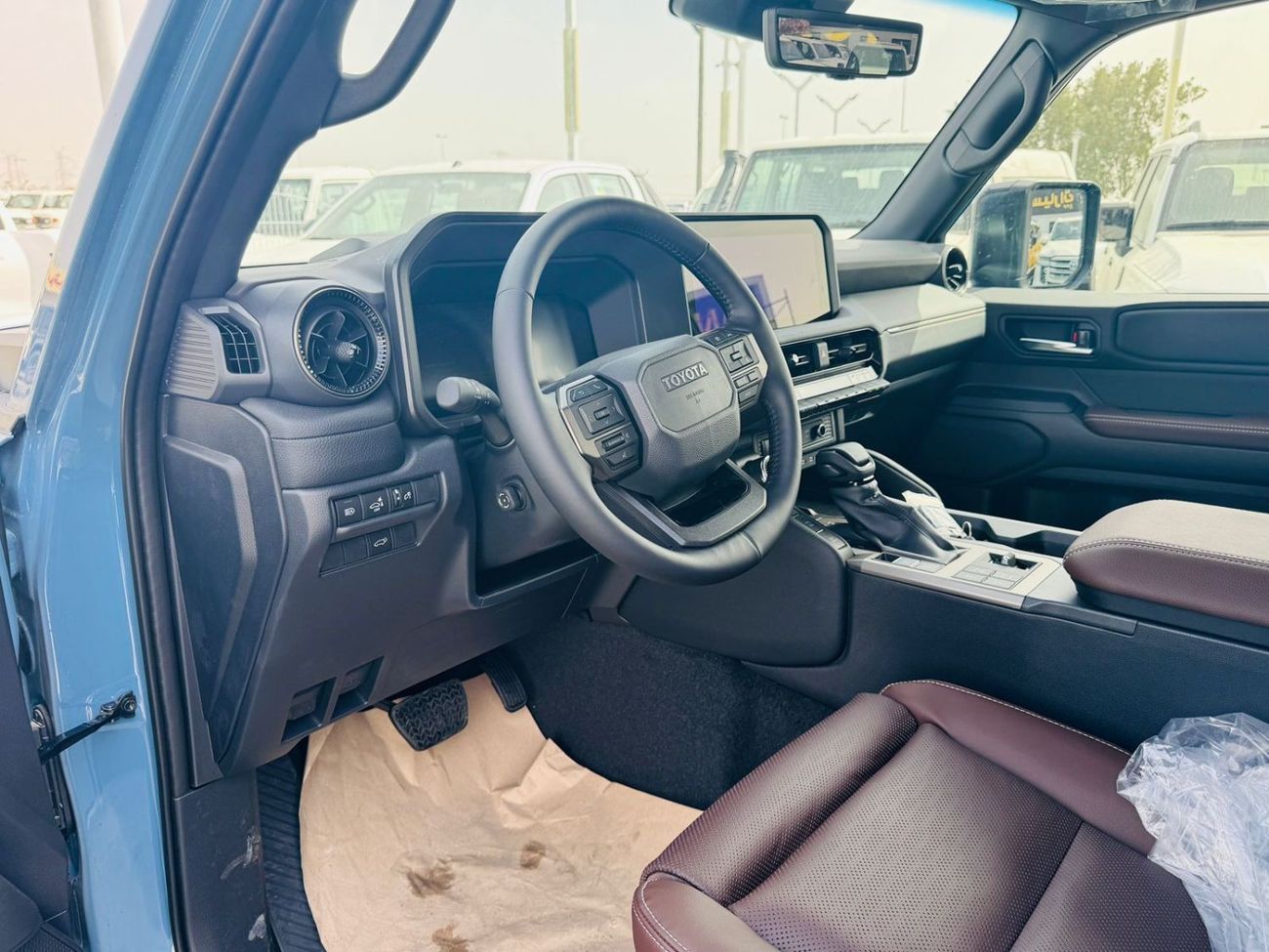 تويوتا برادو TOYOTA LAND CRUISER PRADO ADVENTURE 2.4L PETROL