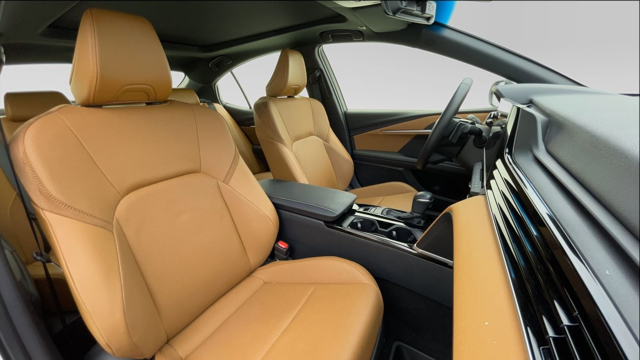 Toyota Camry GLE 2.5L (204 HP) GLE 2.5 | Zero Down Payment | Home Test Drive