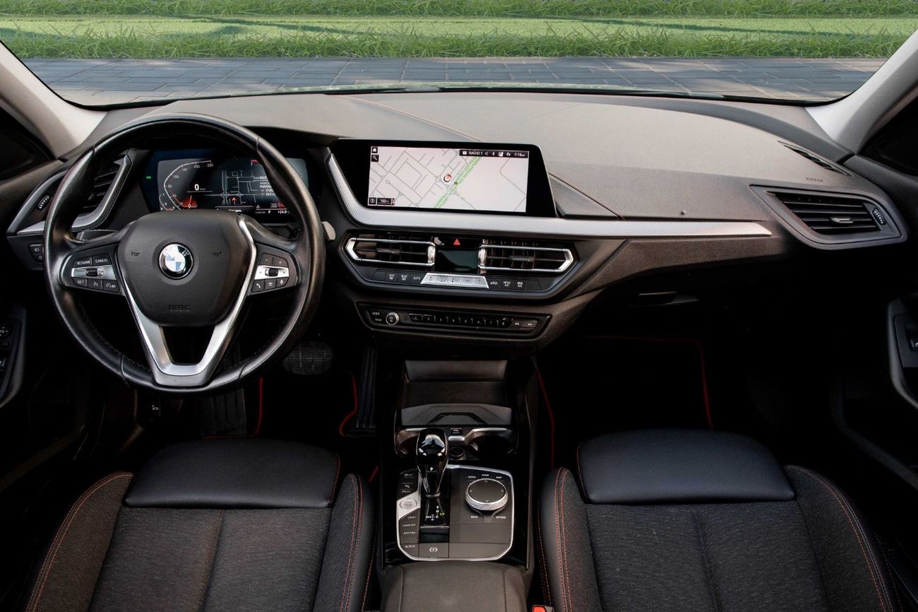 BMW 120i 120 | 2,056 P.M  | 0% Downpayment | Agency Warranty & Serivce!