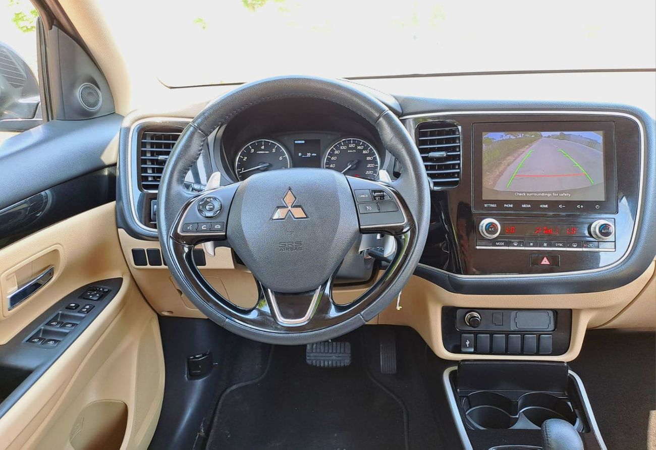 Mitsubishi Outlander GLX High 2.4L 960-Monthly l GCC l Cruise, Camera, 4x4 l Accident Free