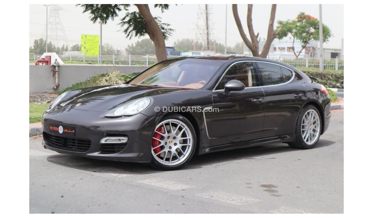 بورش باناميرا GCC ( CARBON FIBER)FULL SERVICE HISTORY ORGINAL PAINT VERY CLEAN