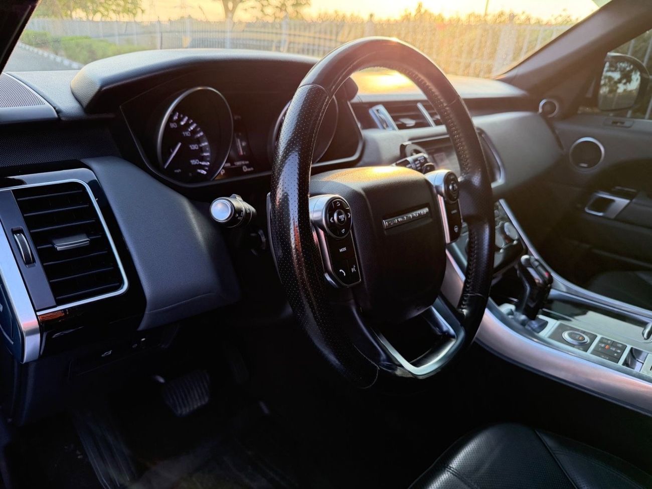 Land Rover Range Rover Sport Supercharged 5.0L | USA Specs | Clean car | for local +10%