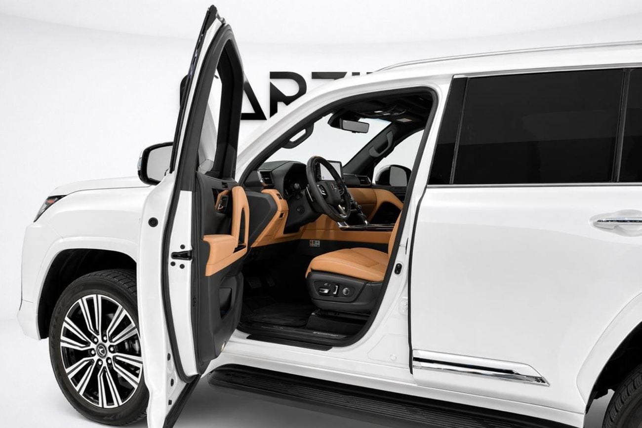 لكزس LX 700h Signature