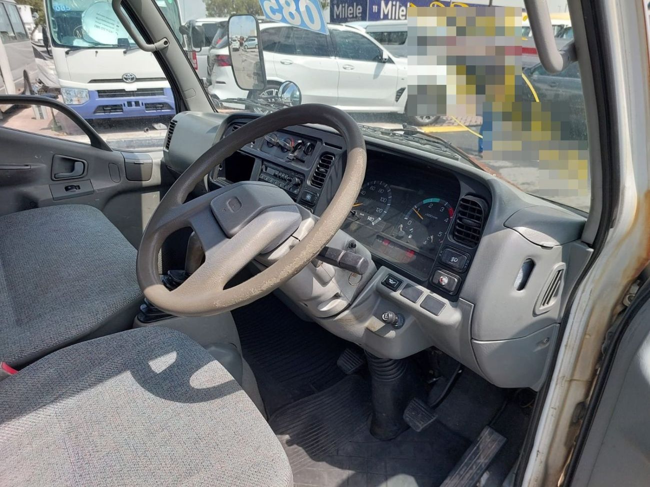 ميتسوبيشي فوسو كانتير (RAMADAN OFFER) MITSUBISHI CANTER TRUCK RHD 1997 MODEL 4.5 L DIESEL MANUAL(PM20794)
