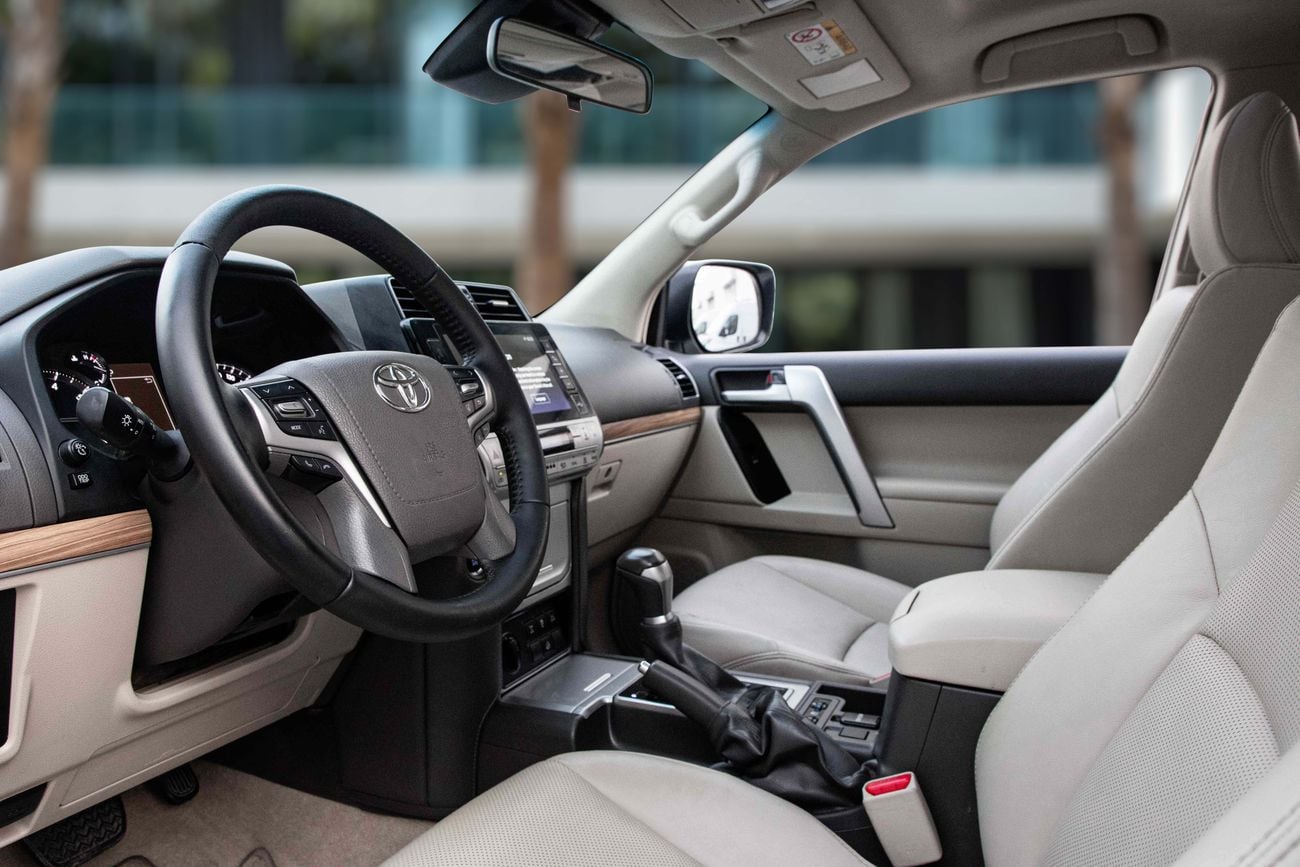 تويوتا برادو Prado Adventure | 3,134 P.M | 0% Downpayment | Under Warranty