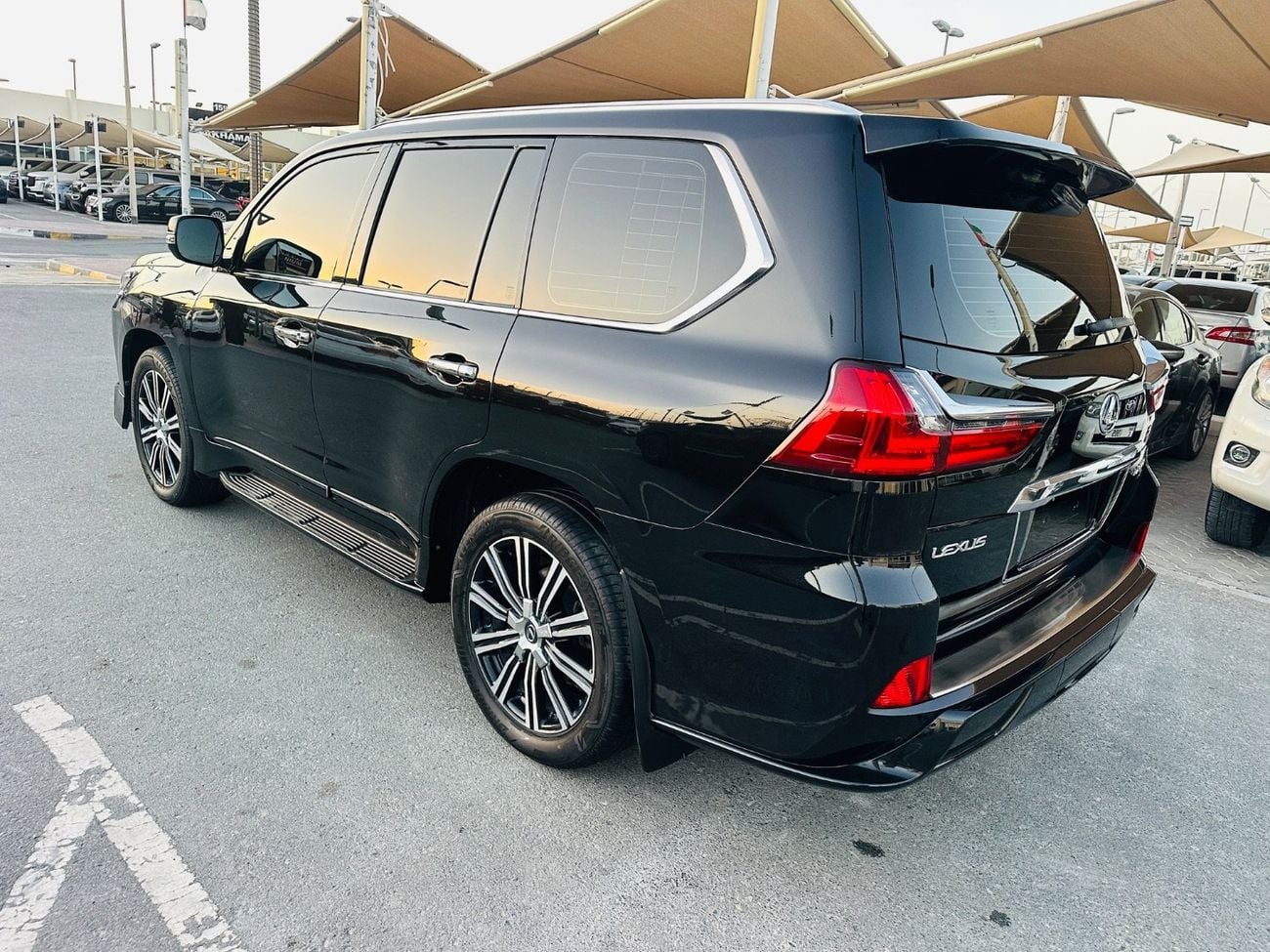 Lexus LX 570 