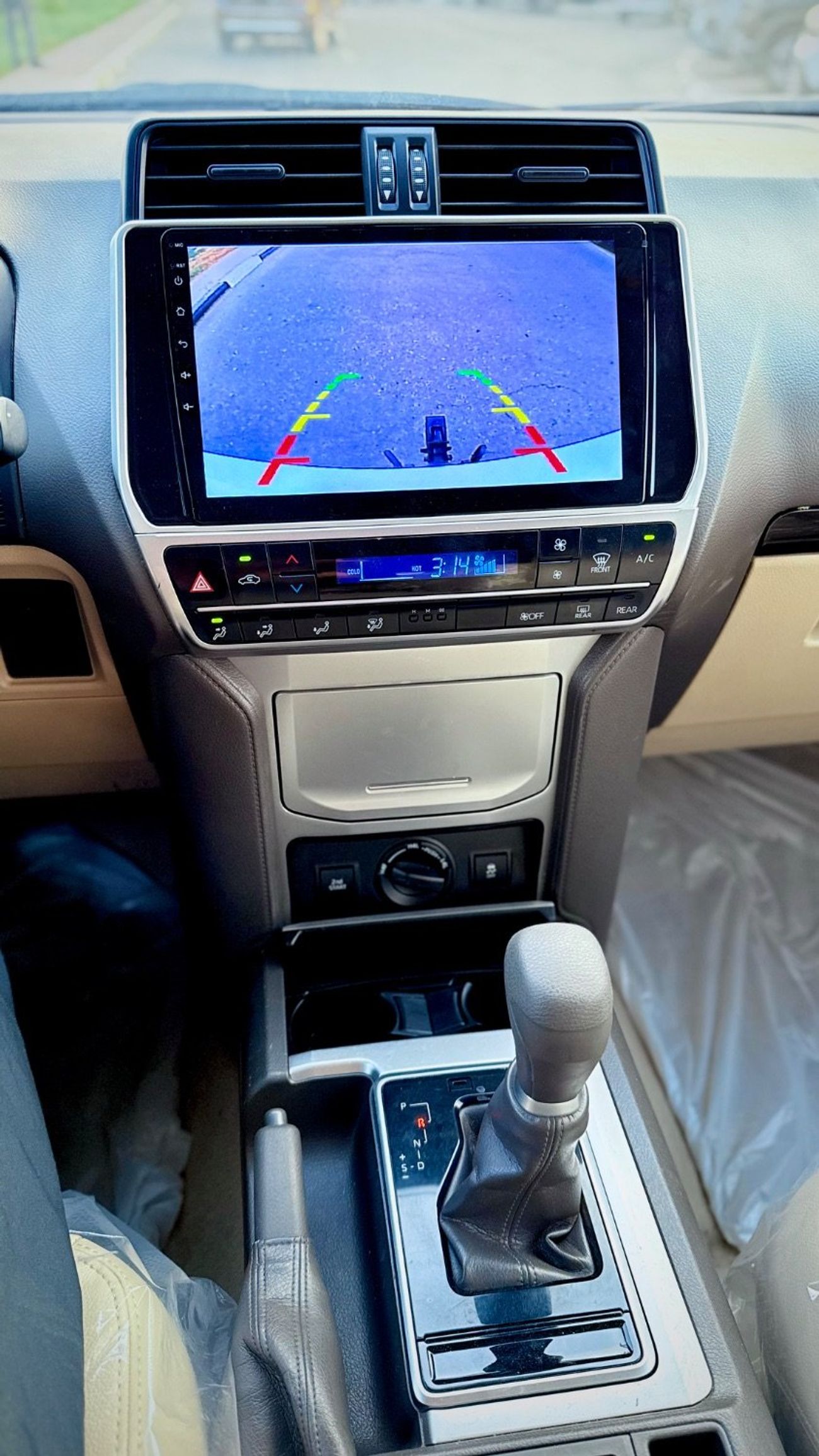 تويوتا برادو 2019 TX-L V4 2.7L Full Option Very Clean and Perfect Condition