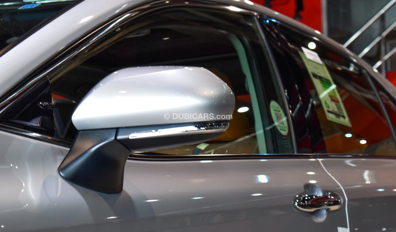 Toyota Camry Hybrid 2.5 L