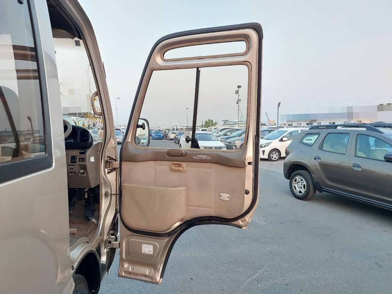 Toyota Coaster TOYOTA COASTER BUS RHD 1996 MODEL 4.1 L DIESEL AUTOMATIC(PM04049)