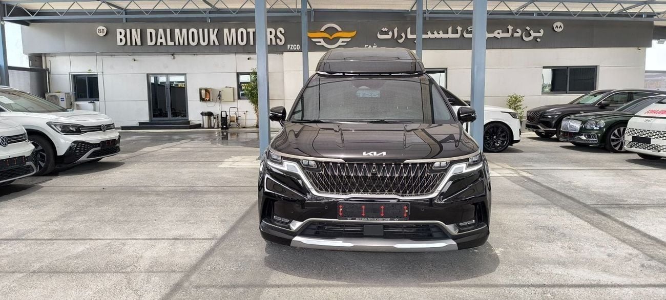 Kia Carnival KIA CARNIVAL HI LIMOUSINE