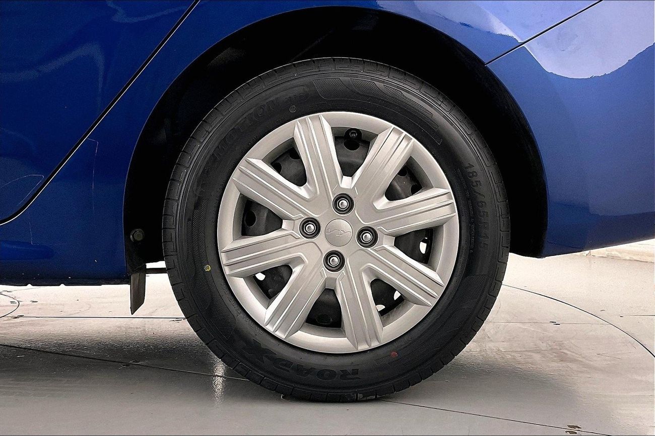 Nissan Kicks SL + NIM package | 1 year free warranty | 0 Down Payment