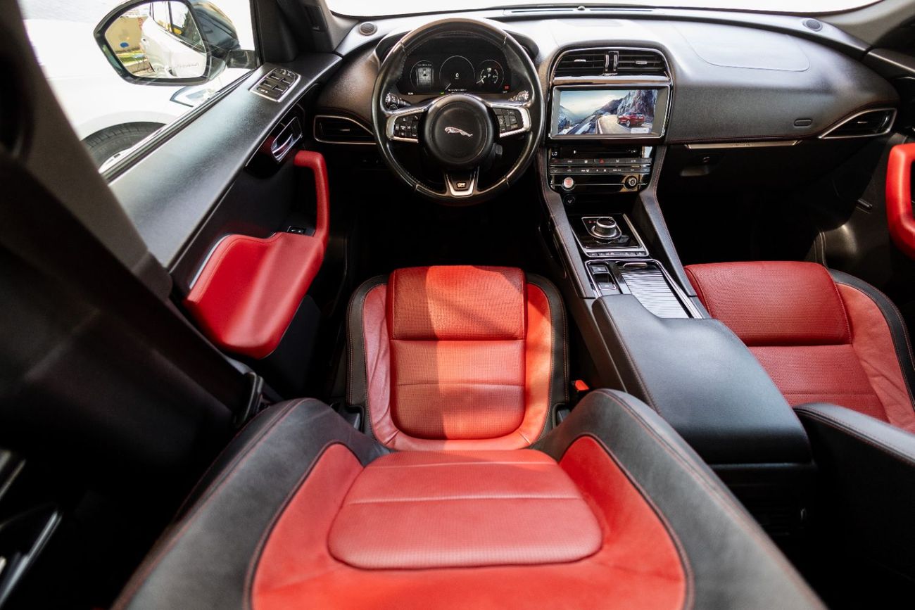 Jaguar F Pace R-Sport 3.0L