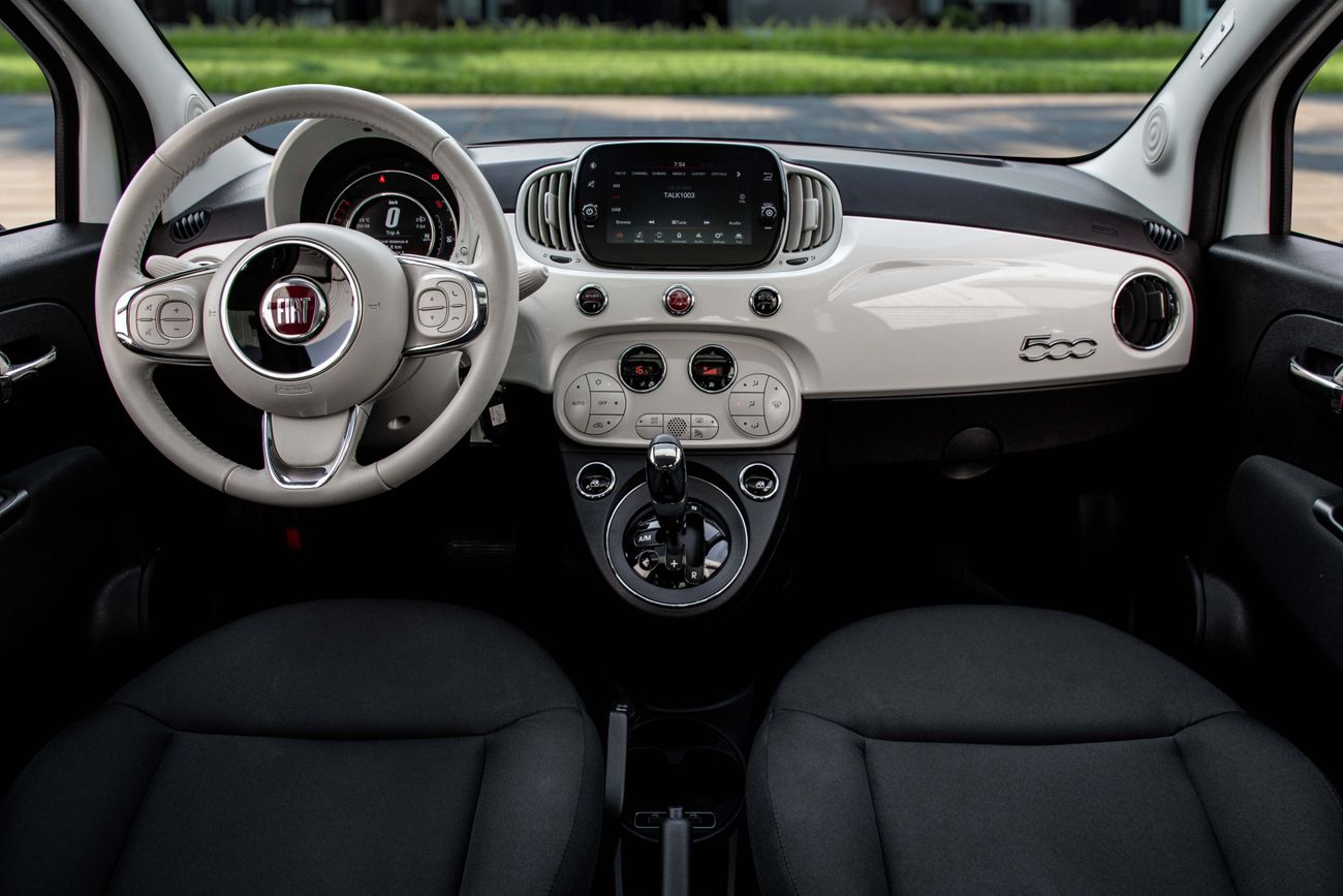 فيات 500 500 Dolcevita | 1,078 P.M | 0% Downpayment | IMMACULATE!