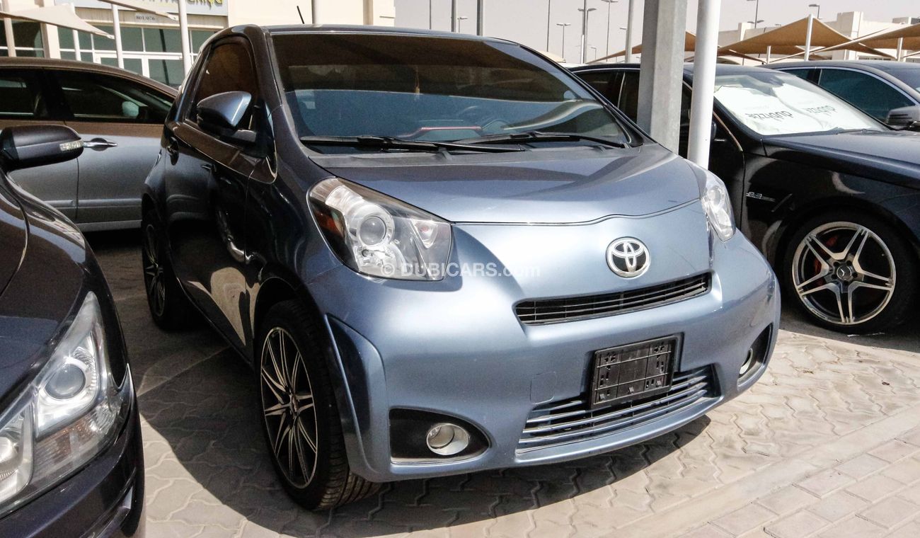 تويوتا آي كيو