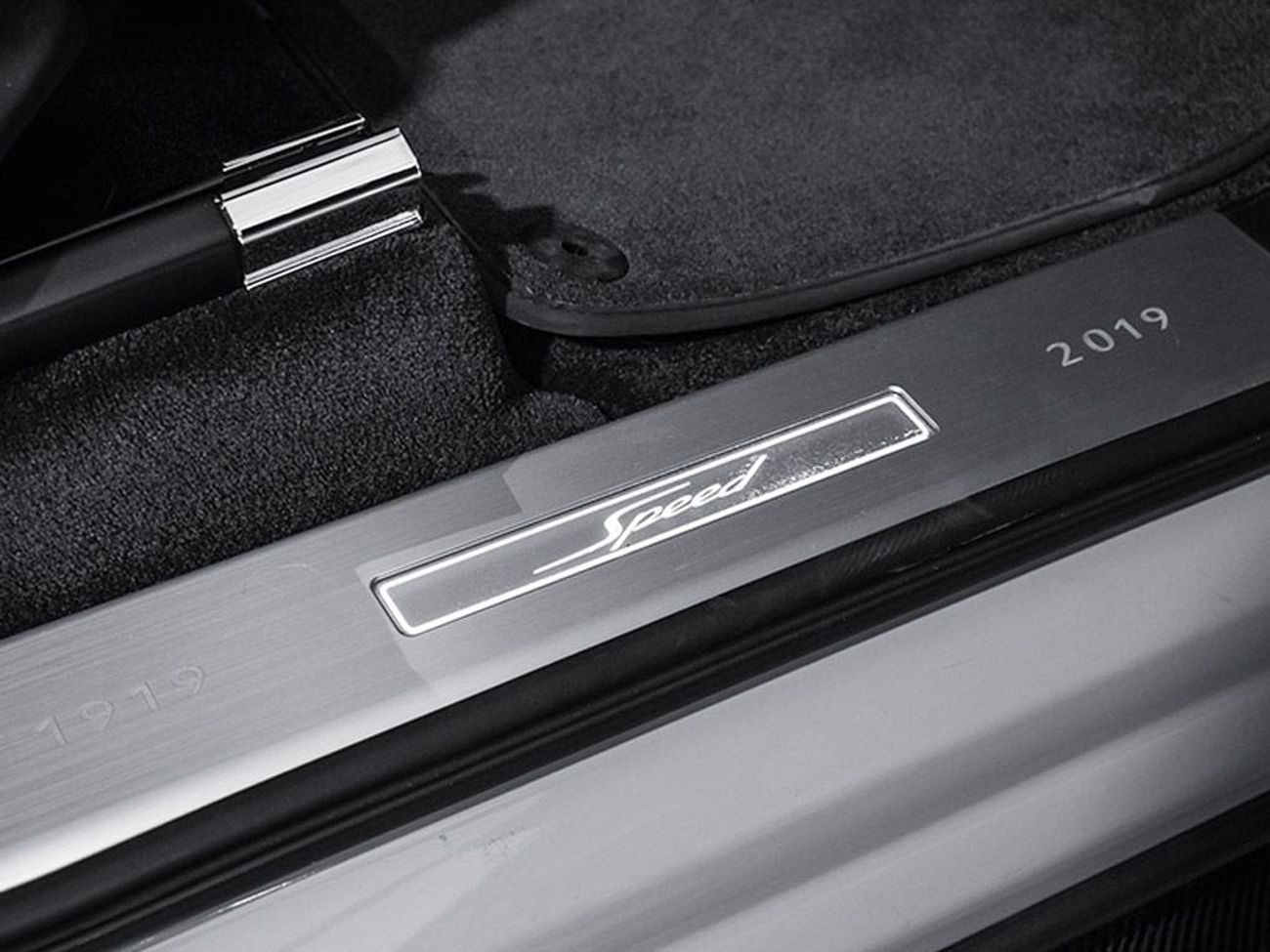 Bentley Bentayga 2020 Bentley Bentayga Speed 6.0L W12 / Colour PPF