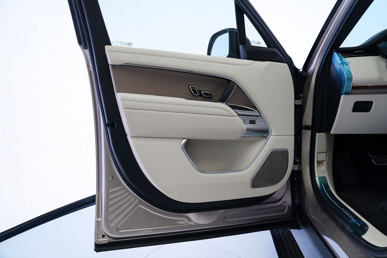 Land Rover Range Rover LWB Autobiography P530 4.4L