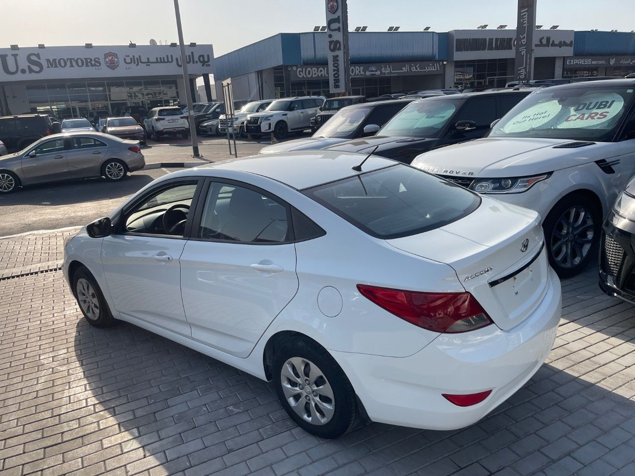 Hyundai Accent GL 1.6L (138 HP) Sedan