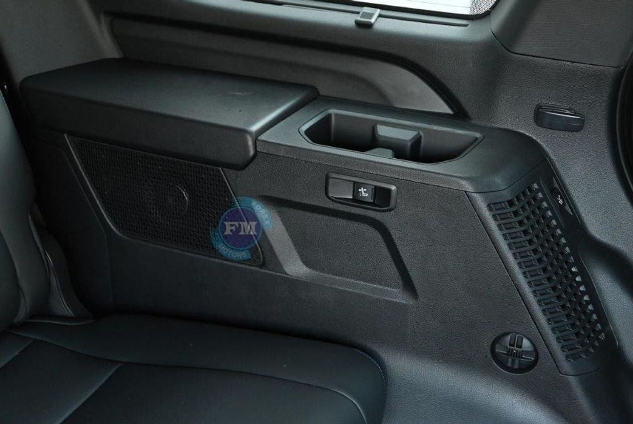 Toyota Sequoia Platinum I Force Hybrid V6 3.5L 4WD 7-Seater Automatic