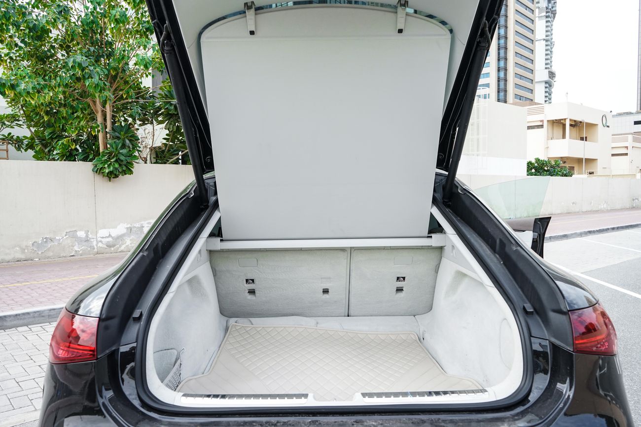 Mercedes-Benz EQS 580 4MATIC - First Owner - Bought from Official Dealer