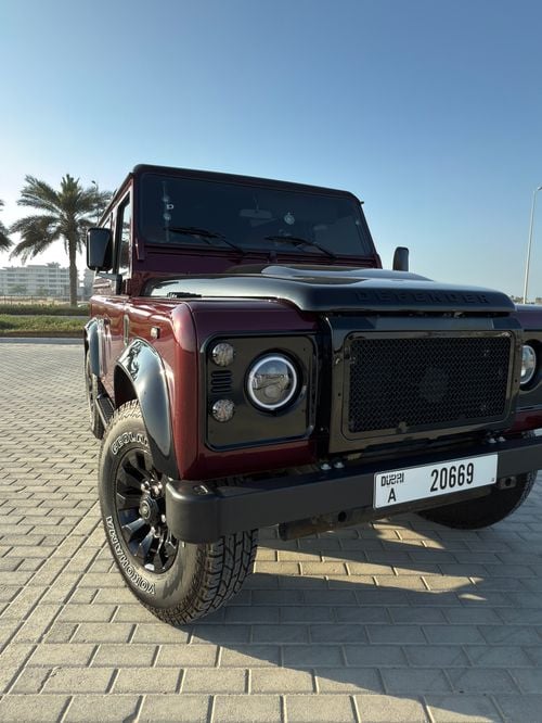 Land Rover Defender 2.2