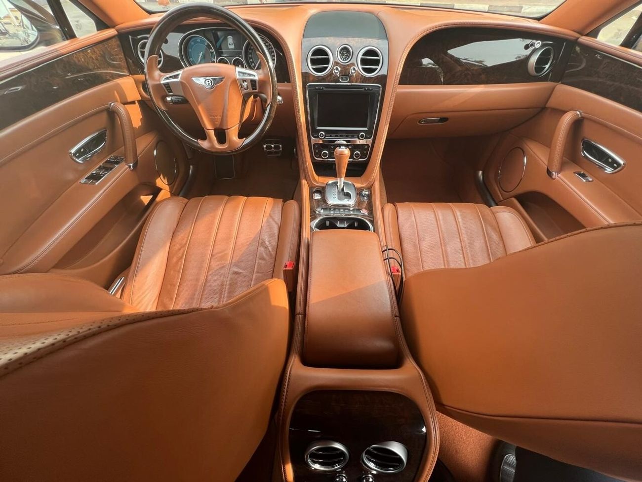 بنتلي فلاينج سبور V8 4L