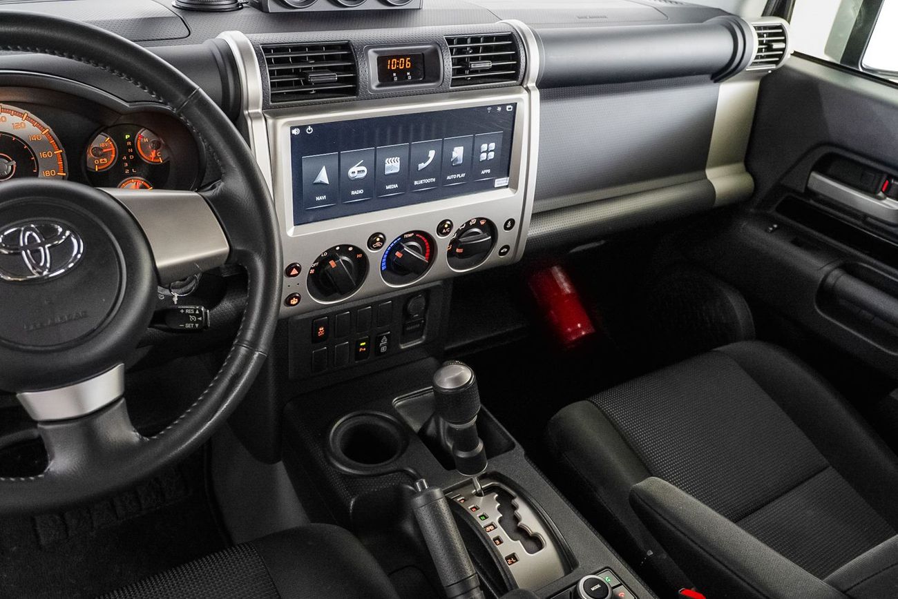 Toyota FJ Cruiser GXR 4.0L A/T