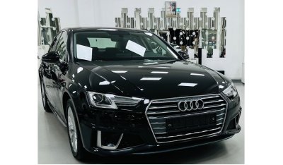 أودي A4 40 TFSI ديزاين S-لاين سبورت باكج