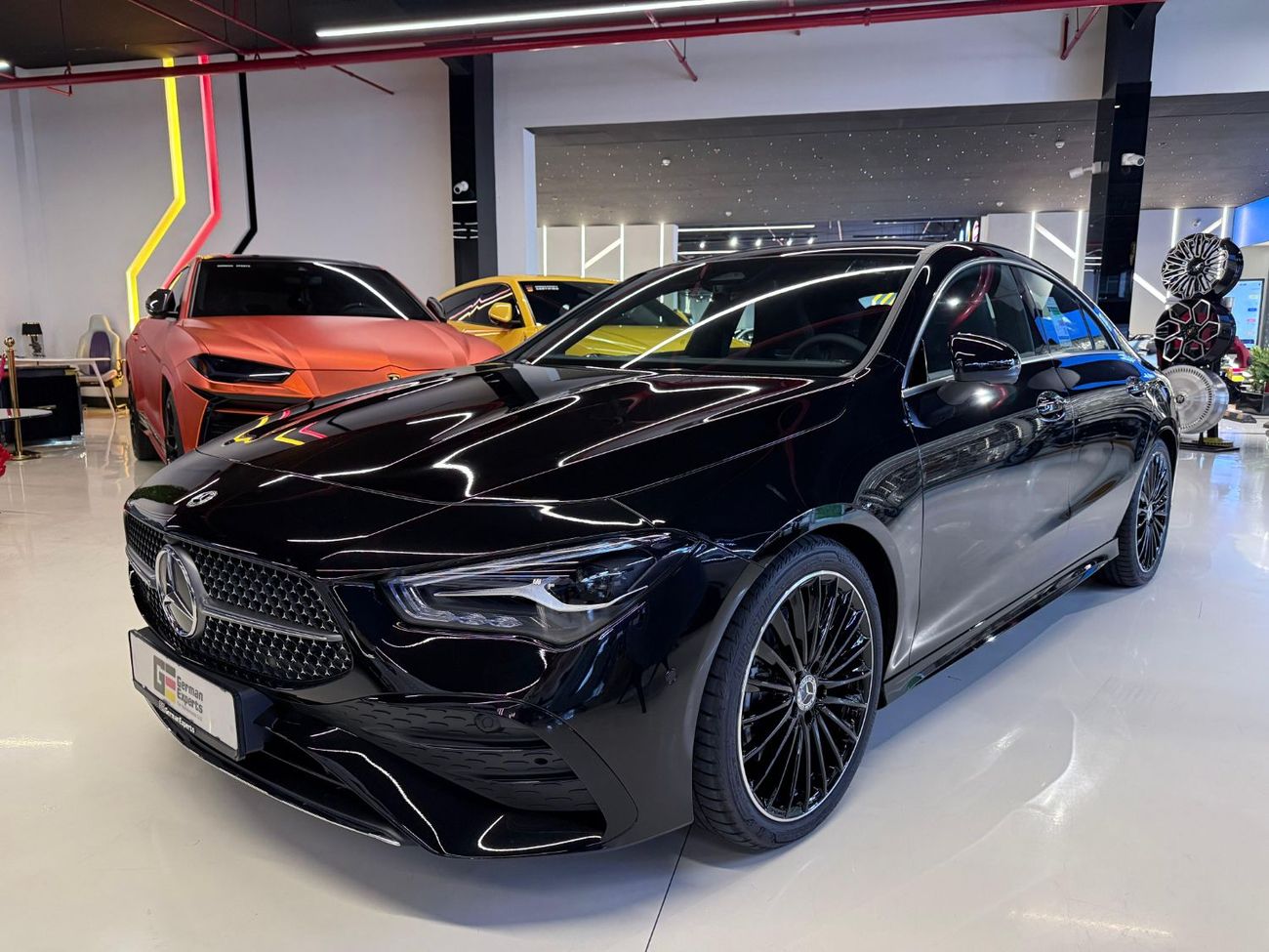 مرسيدس بنز CLA 200 Premium + 2.0L